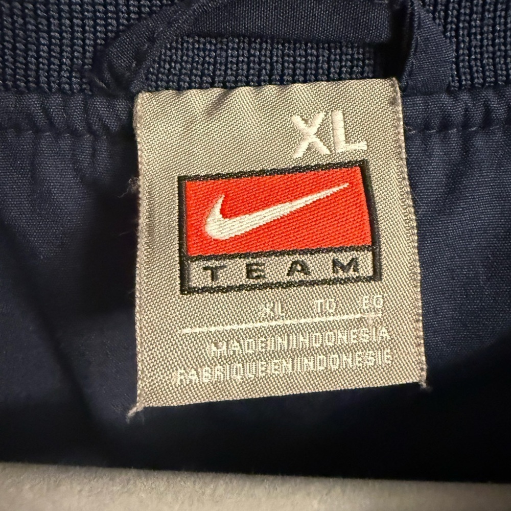 Nike Team Navy Pullover Windbreaker – XL - Picture 3 of 4